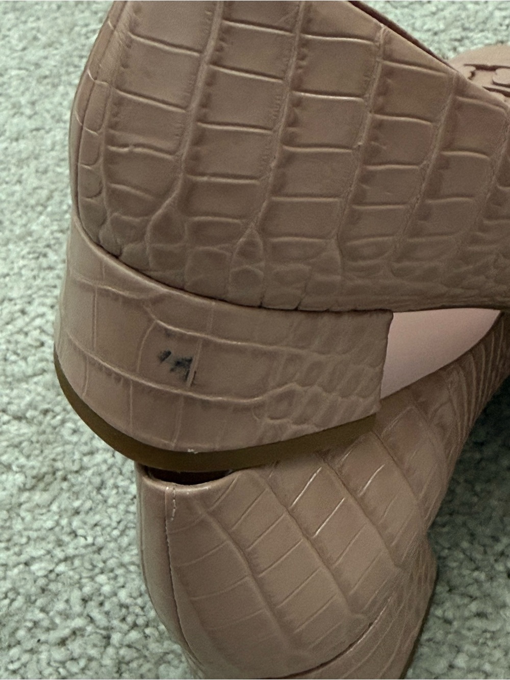 Tory Burch Croc-Embossed Logo Ballet Flats in Taupe Size 11 - Picture 5 of 10